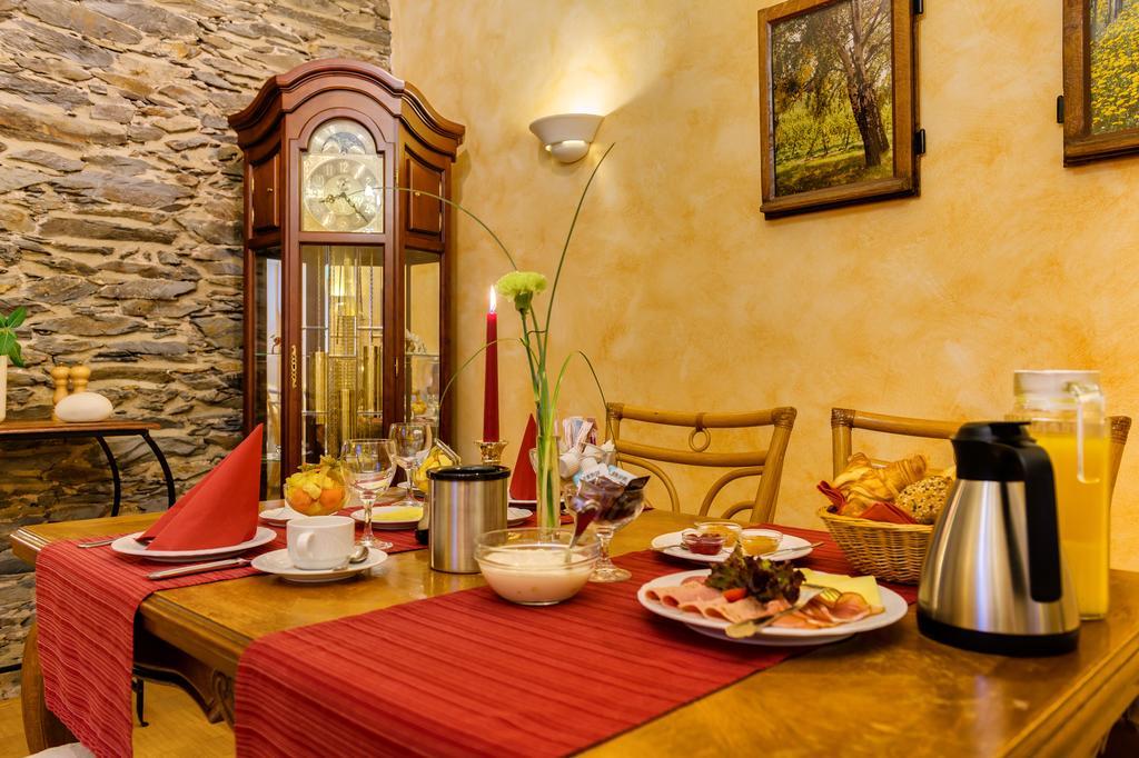Köwerich Moselhotel Ludwigs מראה חיצוני תמונה